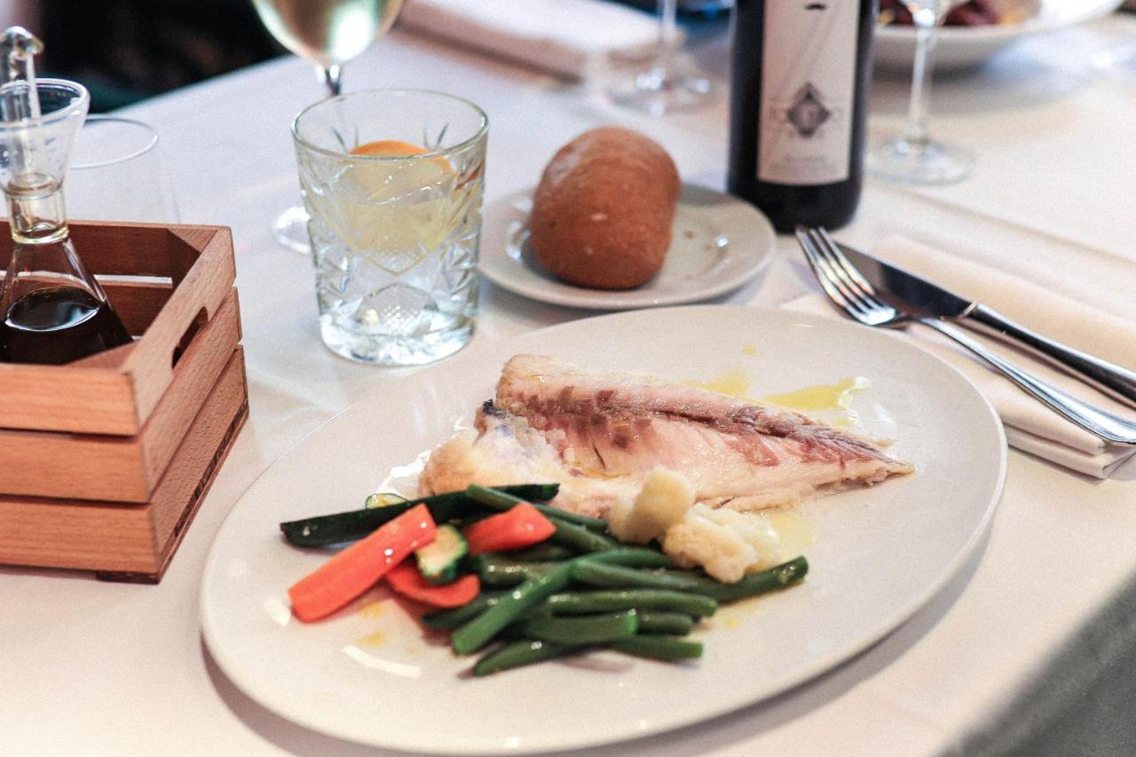 Hotel & Restaurant Marina Palamós Kültér fotó
